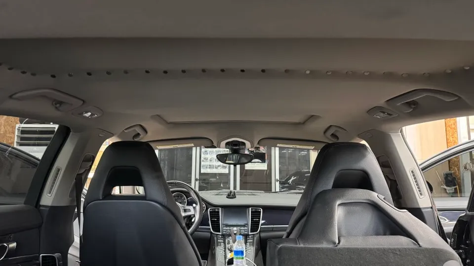 Porsche Panamera interior customization - Porsche Panamera Interior Customization Review: Luxury Upgrade photo 3