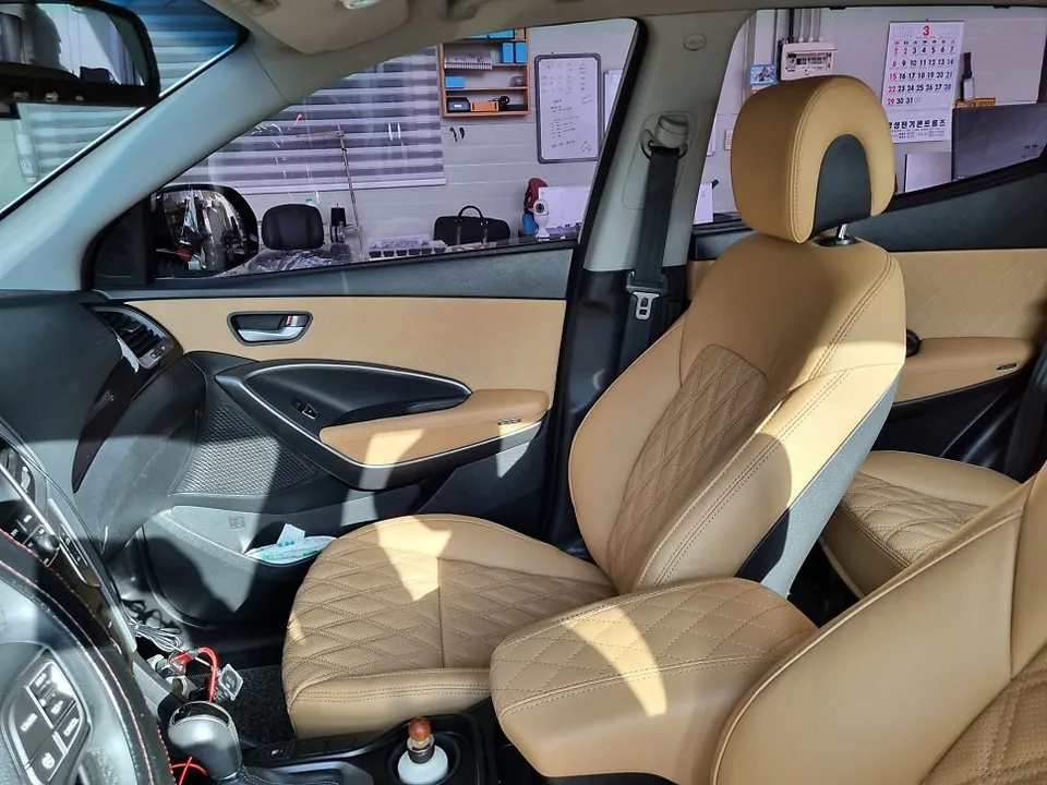 Hyundai Santa Fe DM interior customization review