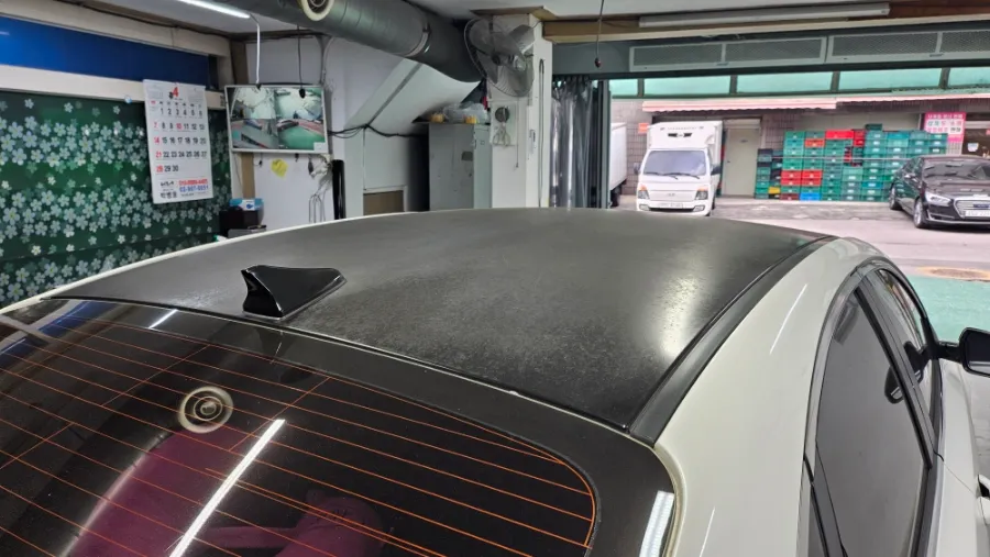 Kia K5 ルーフスキン再施工事例｜3M 2080 G12 写真