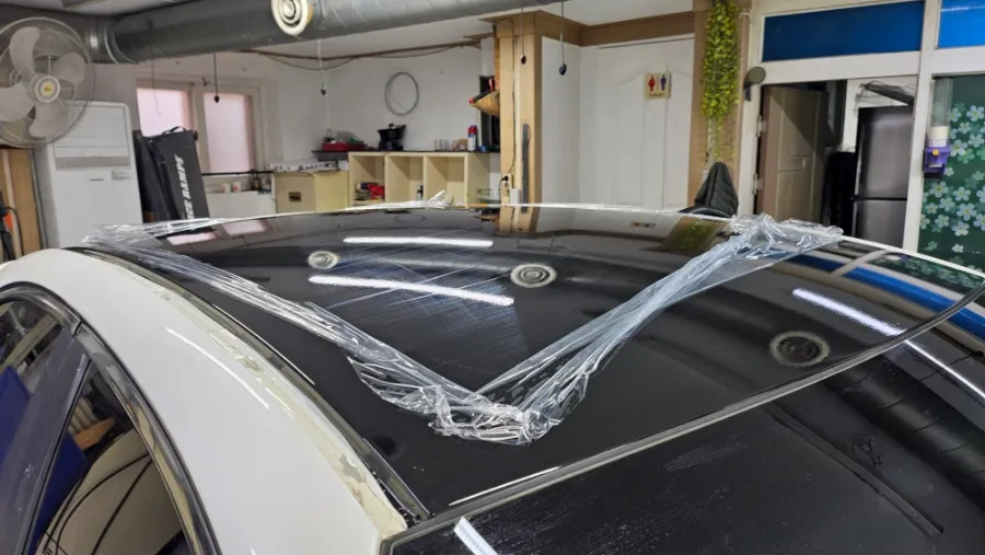 Kia K5 ルーフスキン再施工事例|3M 2080 G12 施工写真 2-3