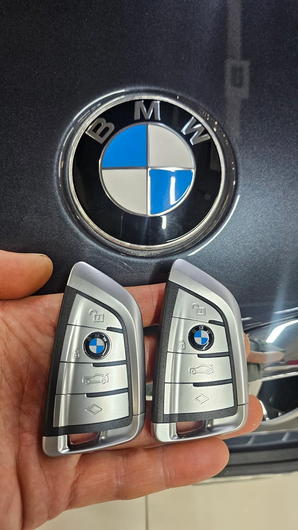 BMW X5 oem options - BMW X5 OEM Options Review: Smart Key Upgrade Cost photo 4