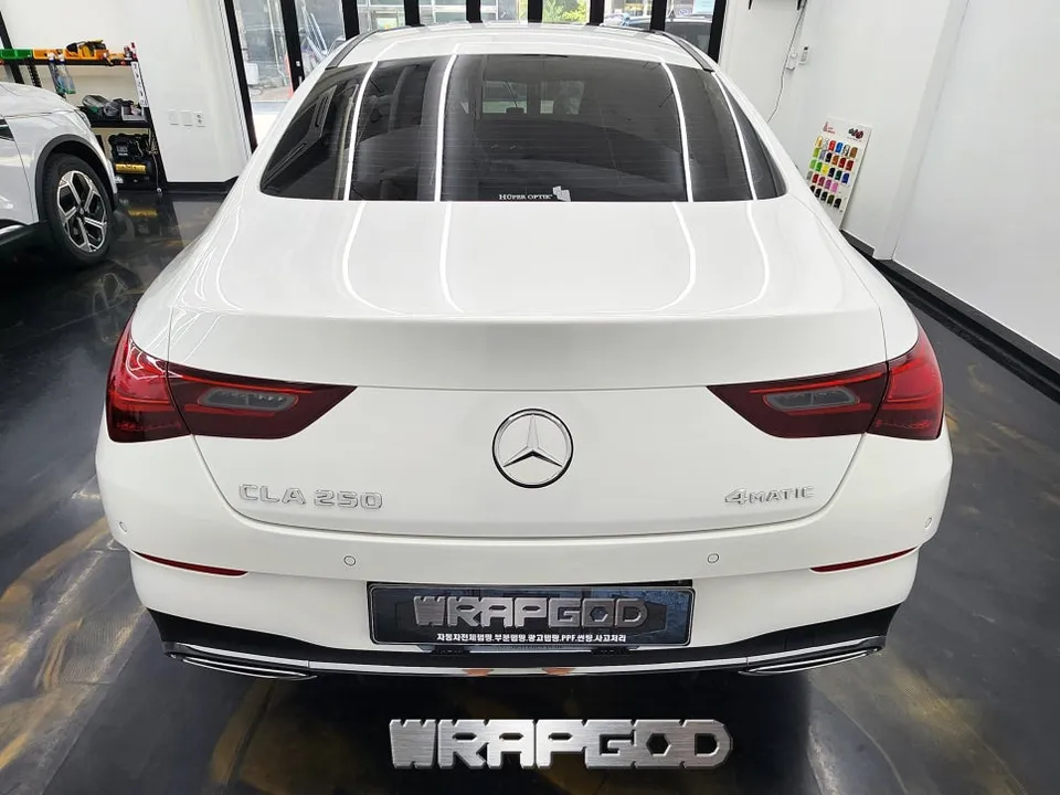 Mercedes-Benz CLAのPPF施工事例|費用目安と仕上がり 施工写真 2-2