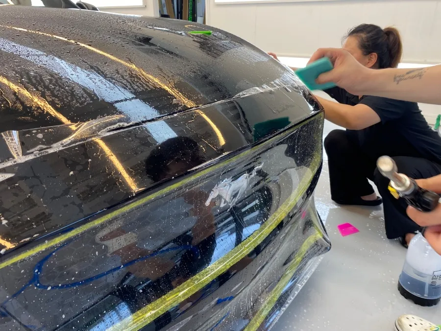 Ford MustangのPPF施工事例|費用目安と仕上がり 施工写真 2-3