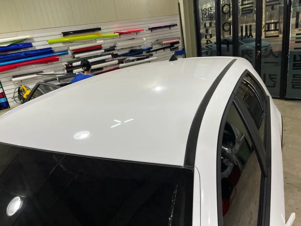 Hyundai IONIQ 5のカーラッピング事例|費用目安・仕上がり 施工写真 3-1
