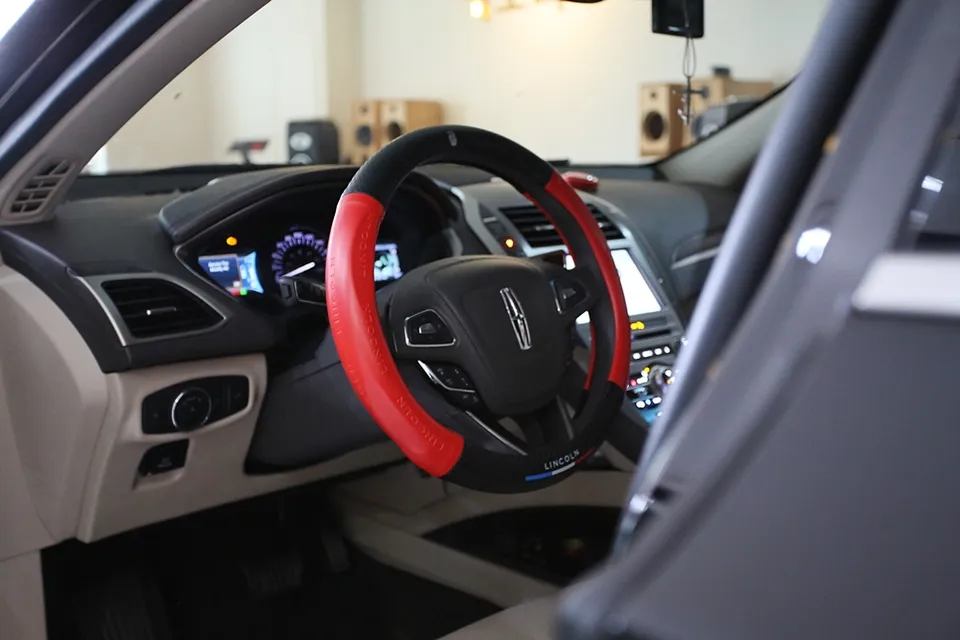 Lincoln MKZ Hybrid Soundproofing Review — Quiet Ride
