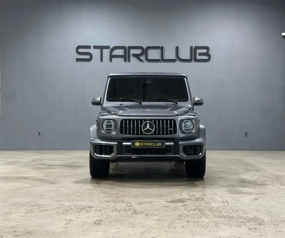 Mercedes-Benz G-Wagon body kit installation photo