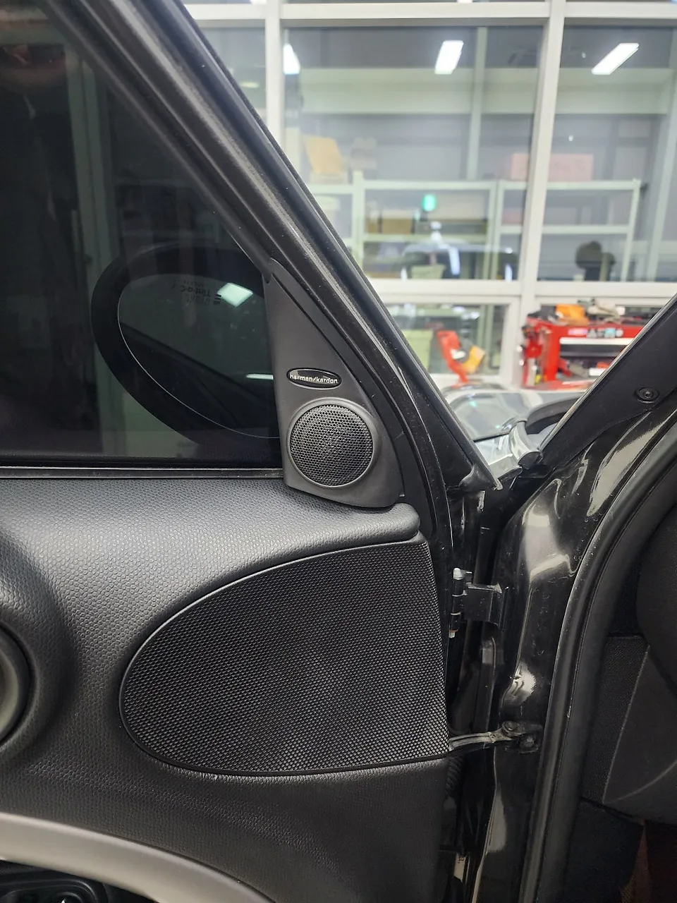 MINI Countryman R60のカーオーディオ施工事例 施工写真 6