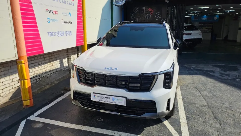 Kia SorentoのPPF施工事例｜費用目安と仕上がり 施工写真 3-1