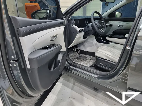 Hyundai Tucson interior customization - Hyundai Tucson Interior Customization Review photo 3