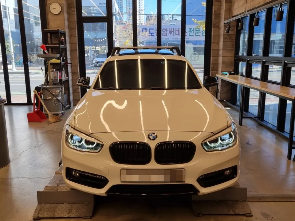 BMW 1 Series F20 body kit installation result