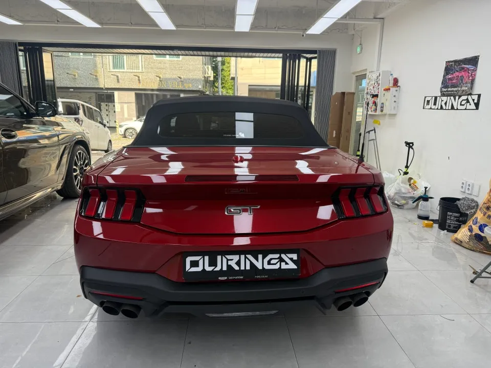 Ford Mustang 7th Gen vinyl wrap - Ford Mustang 7th Gen Vinyl Wrap Review: Viper Stripe Cost photo 3