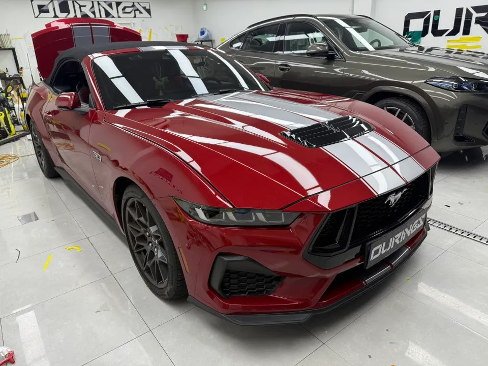 Ford Mustang 7th Genのカーラッピング事例 施工写真 1-3