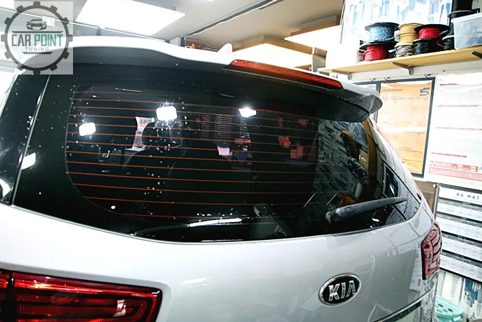 Kia Carnivalのカーフィルム施工事例|費用目安・仕上がり 写真
