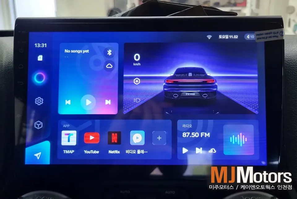 Jeep WranglerのAndroid Auto・CarPlay取付事例 施工写真 4