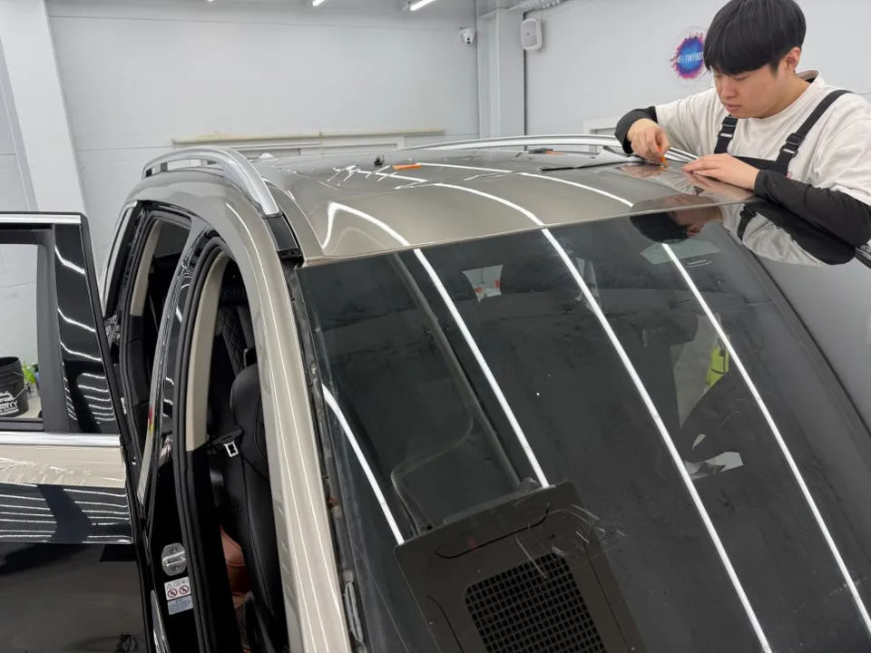 BMW X7のカーラッピング事例｜費用目安・仕上がり 施工写真 3-3