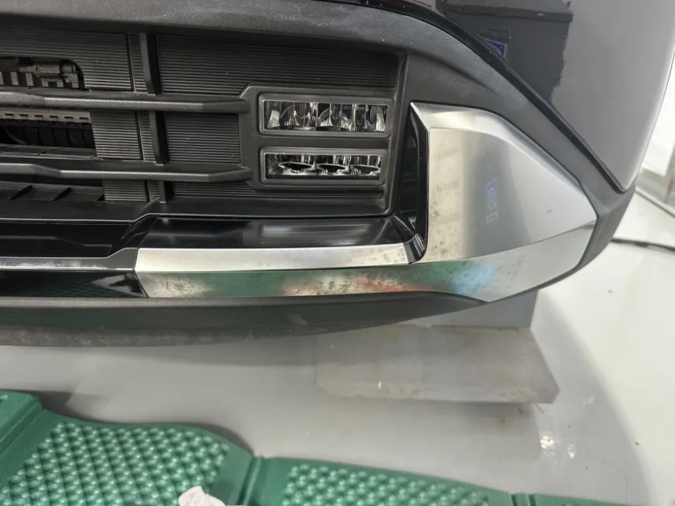 Kia Carnival 4th Genのカーラッピング事例｜費用目安・仕上がり 施工写真 2-1
