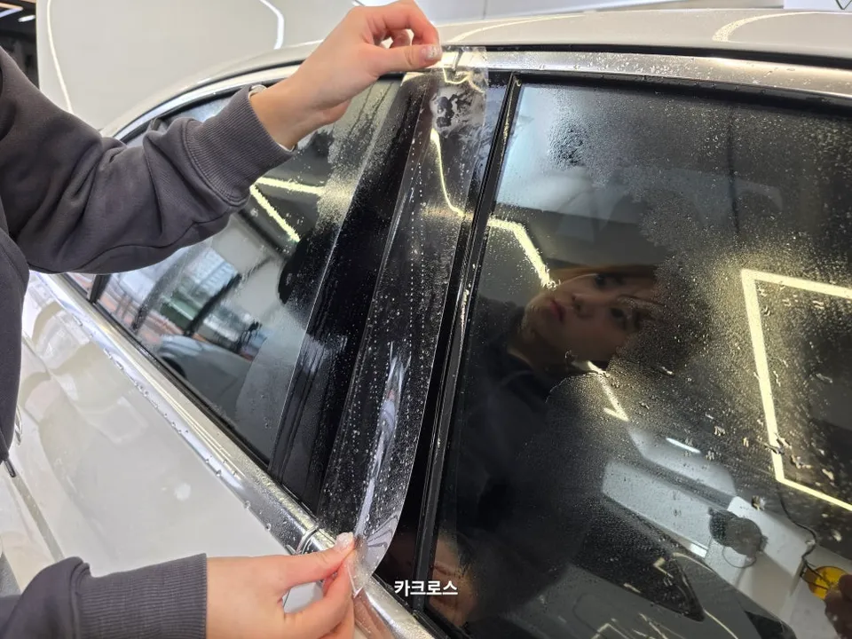 メルセデス・ベンツ Eクラス W214 PPF施工事例｜費用目安・仕上がり 施工写真 3-3