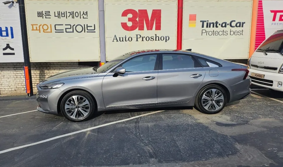Kia K8のPPF施工事例｜費用目安と仕上がり 施工写真 3-1