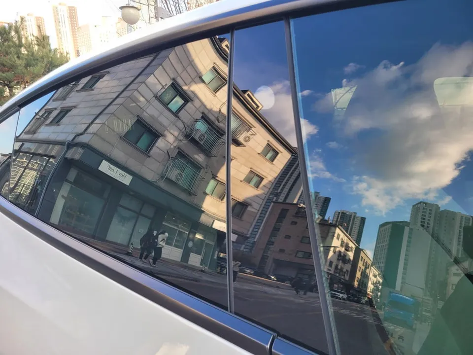 Tesla Model Y PPF施工事例｜費用目安と仕上がり 施工写真 3-3