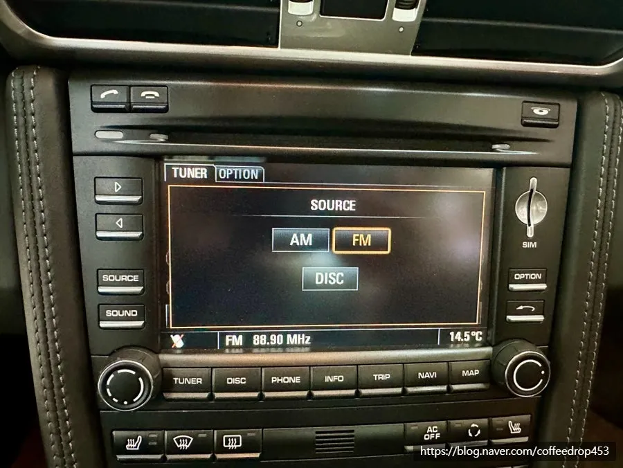 Porsche 911のAndroid Auto・CarPlay取付事例 施工写真 2-2