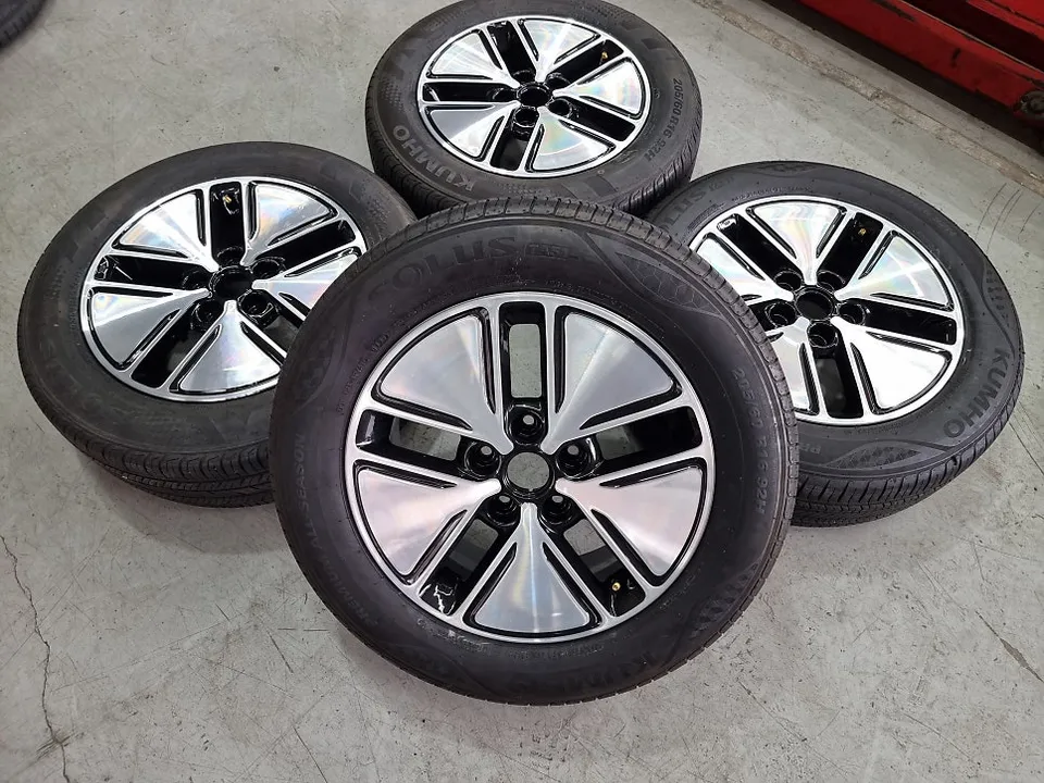 Kia K5 wheel repair - Kia K5 Wheel Repair & Painting Review — Under $40 photo 3