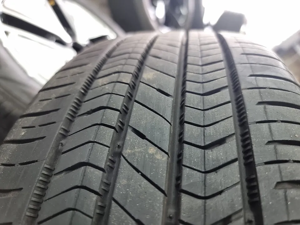 Kia K5のホイールリペア・塗装事例 施工写真 3-2