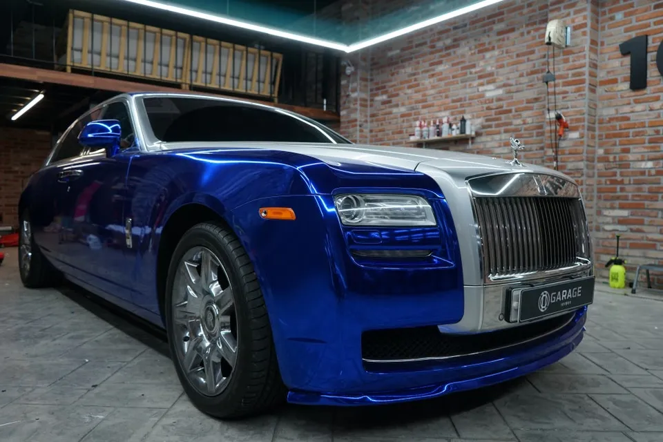 Rolls-Royce Ghost vinyl wrap installation result