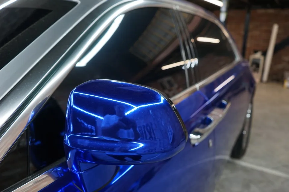 Rolls-Royce Ghost vinyl wrap - Rolls-Royce Ghost Vinyl Wrap Review - Stunning Two-Tone Finish photo 4
