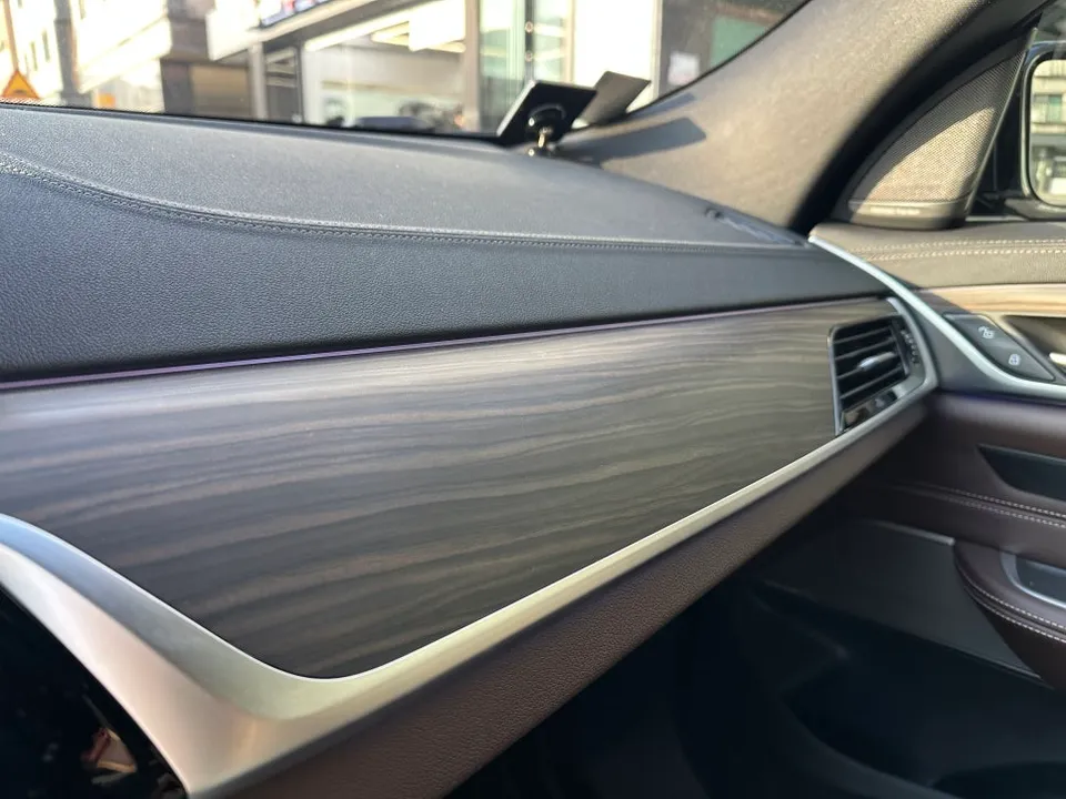 BMW 6 Series vinyl wrap - BMW 6 Series Interior Wrap Review: Cost & Results photo 6