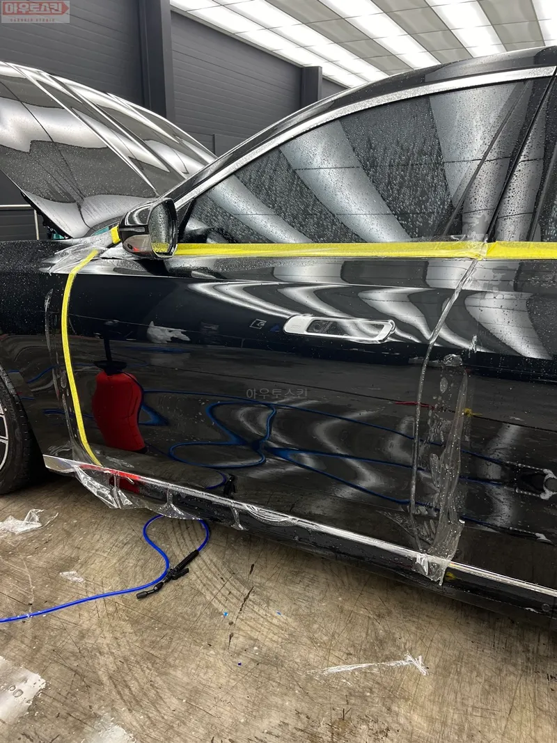 BMW 7 SeriesのPPF施工事例|費用目安と仕上がり 施工写真 2-3