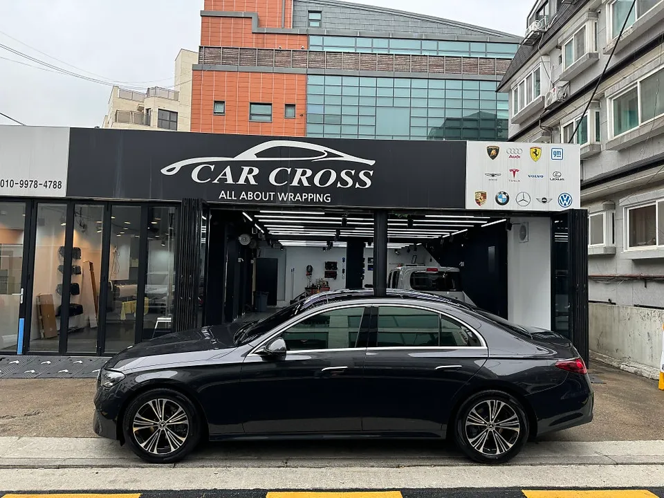 Mercedes-Benz E200のPPF施工事例｜費用目安・仕上がり 施工写真 2