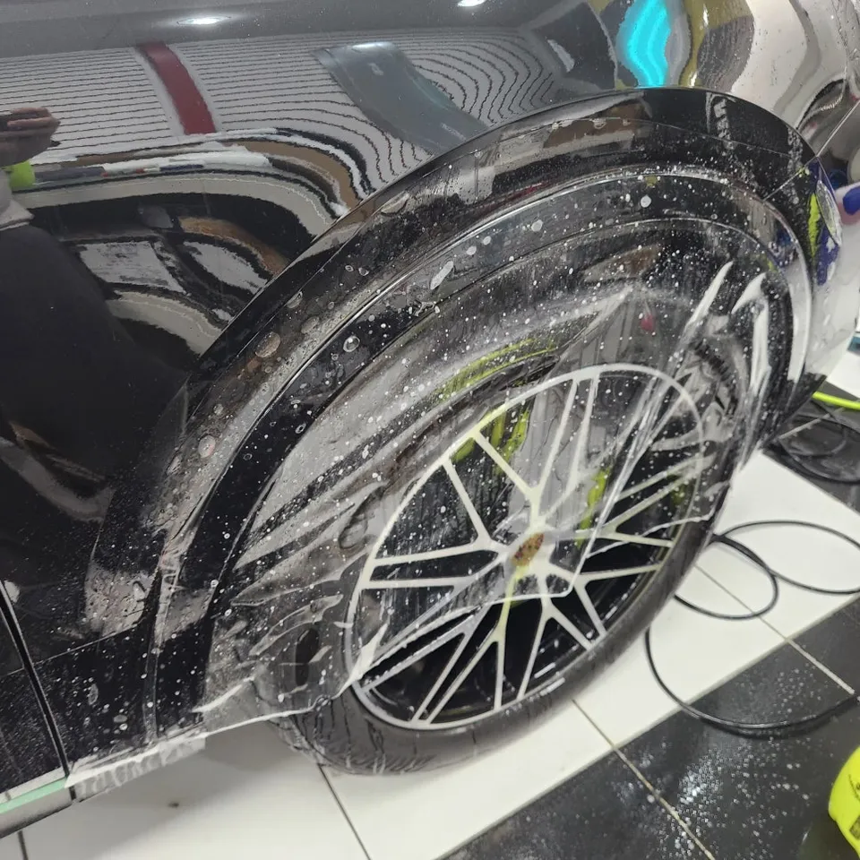 Porsche Cayenne PPF施工事例|費用目安と仕上がり 施工写真 1-3