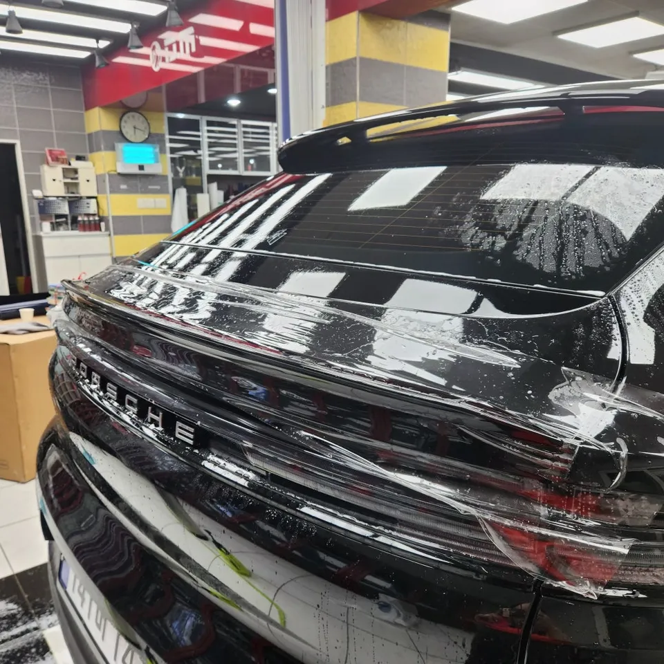 Porsche Cayenne PPF施工事例|費用目安と仕上がり 施工写真 3-3