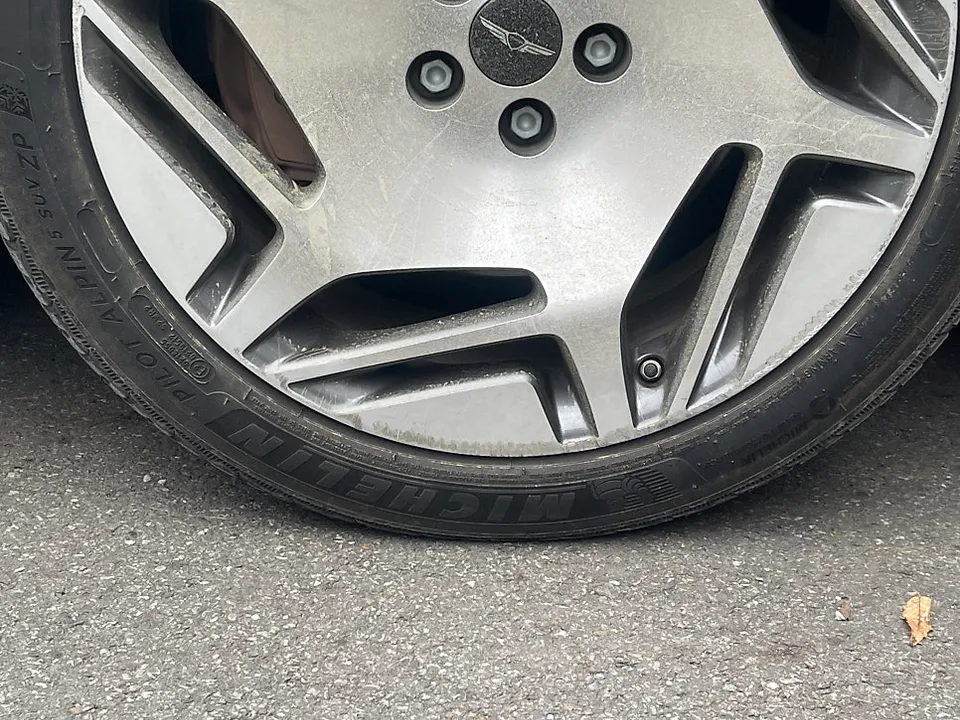 Genesis G90 wheel repair - Genesis G90 Wheel Repair Installation Review — Cost photo 4