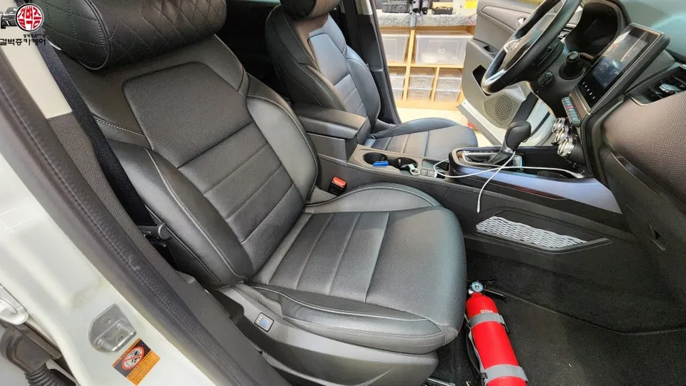 Renault XM3 seat ventilation - Renault XM3 Ventilated Seats Review: Cool Comfort Upgrade photo 5