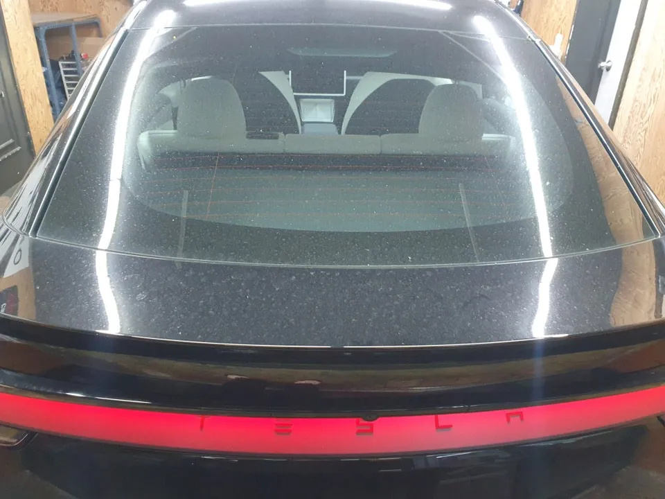 Tesla Model Yのカーフィルム施工事例｜費用目安・仕上がり 施工写真 2-2