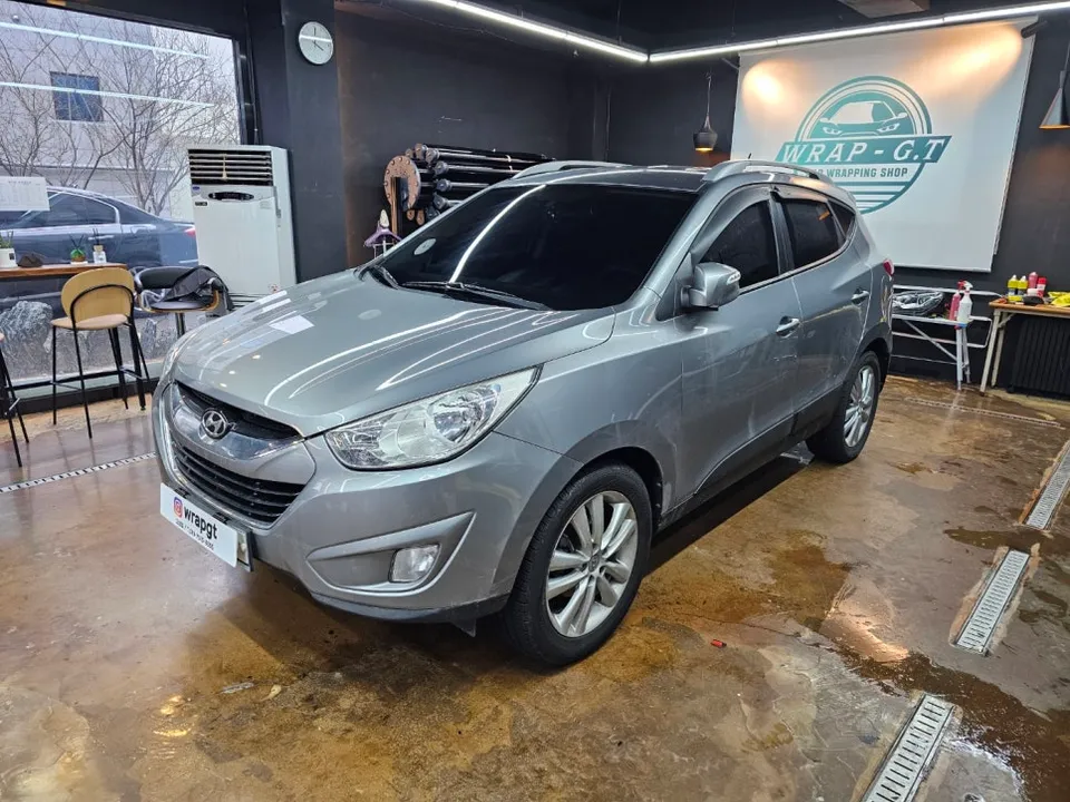 Hyundai Tucsonのカーフィルム施工事例｜費用目安・仕上がり 施工写真 4