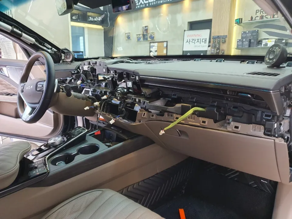 Kia K8 soundproofing - Kia K8 Soundproofing Review: Road Noise Reduction photo 5