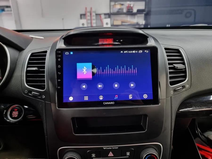 Kia All New SorentoのAndroid Auto・CarPlay取付事例 施工写真 4-2