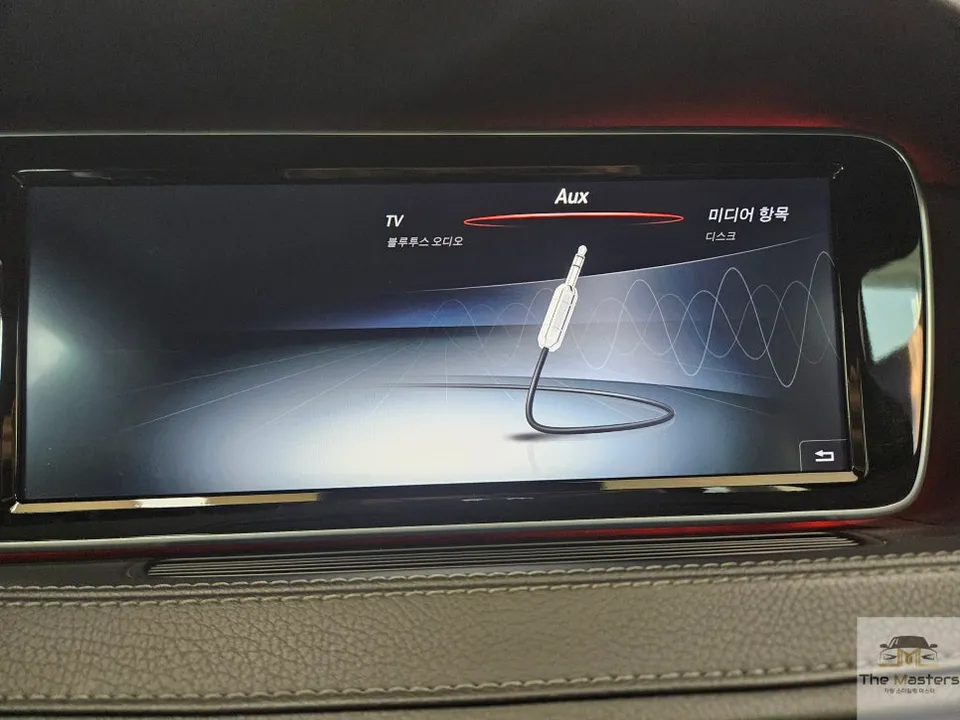 Mercedes-Benz S-Class W222 android head unit - Mercedes-Benz S-Class W222 Android Head Unit Review photo 3