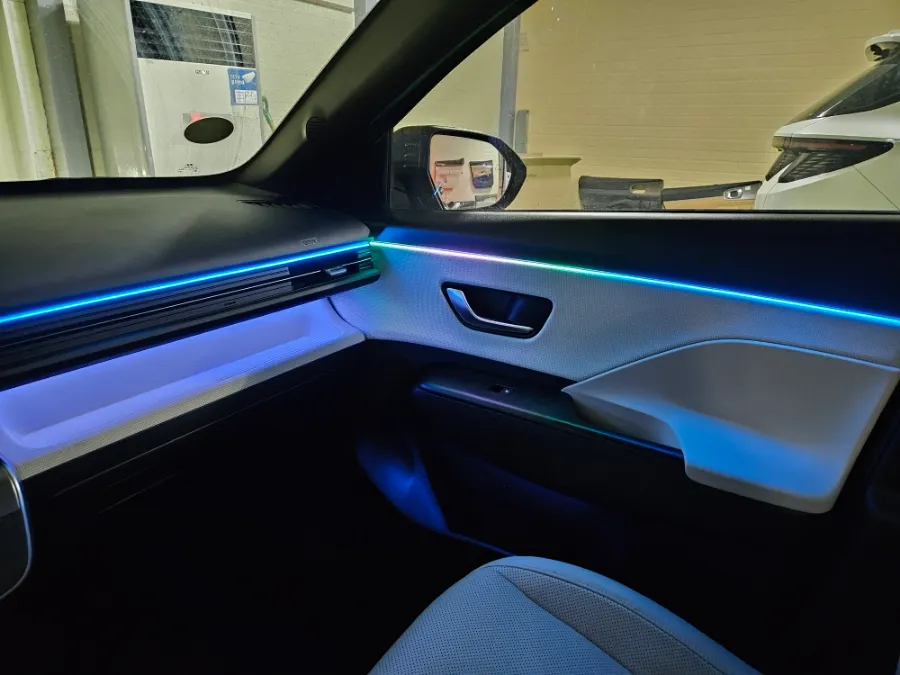 Hyundai Kona SX2 ambient lighting - Hyundai Kona SX2 Ambient Lighting Review: Cost & Results photo 3