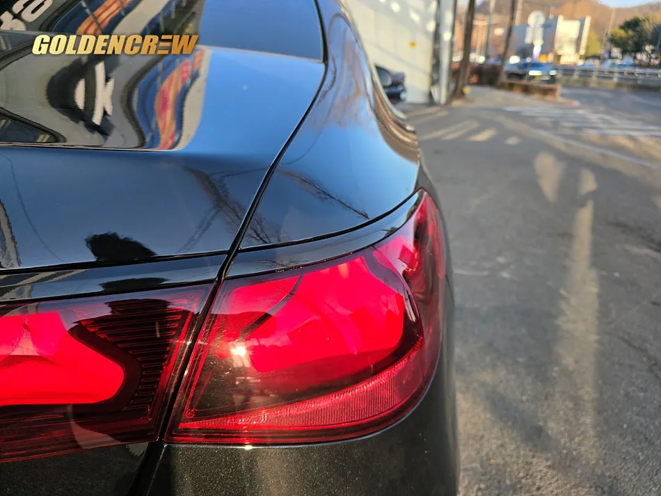 Mercedes-Benz E-Class W213のカーラッピング事例 施工写真 3-2