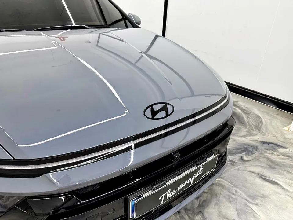 Hyundai Sonata DN8のカーラッピング事例：費用目安と仕上がり 施工写真 3-2