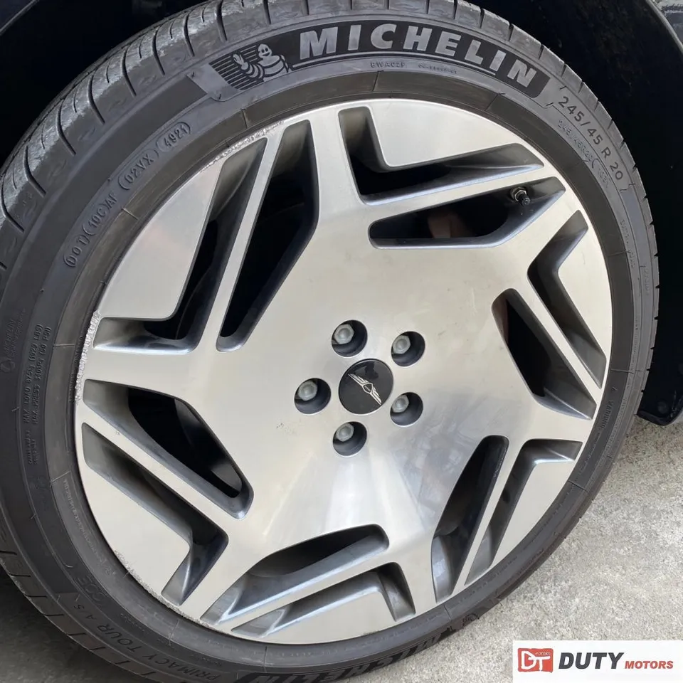 Genesis G90 wheel repair - Genesis G90 Wheel Repair & Painting Review - Flawless Finish photo 3