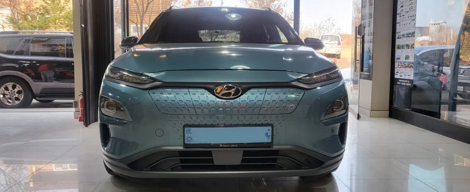 Hyundai Kona ambient lighting installation result