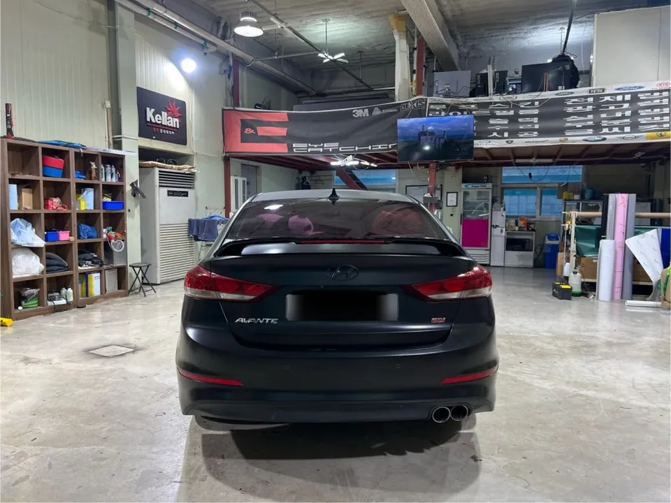 Hyundai Elantra ADのカーラッピング事例 施工写真 4