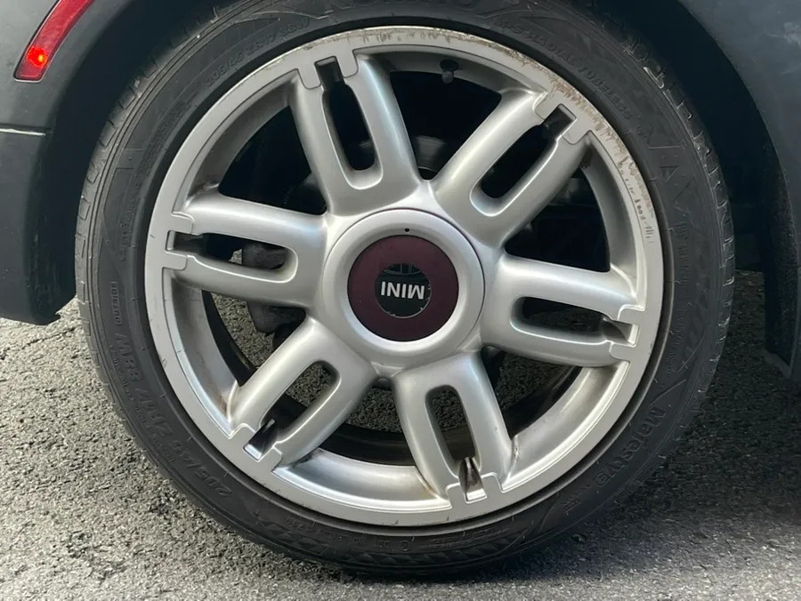 BMWのホイールリペア・塗装事例 施工写真 3-2