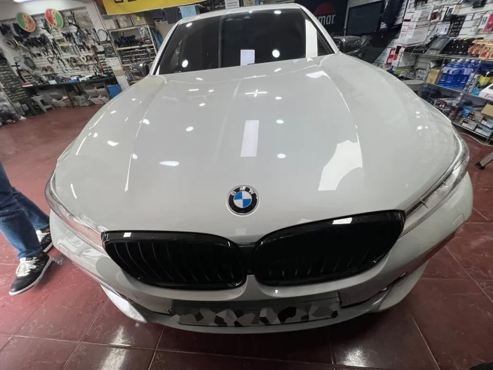 BMW 7 Series oem options - BMW 7 Series Factory Upgrade Review — Cost & Results photo 4