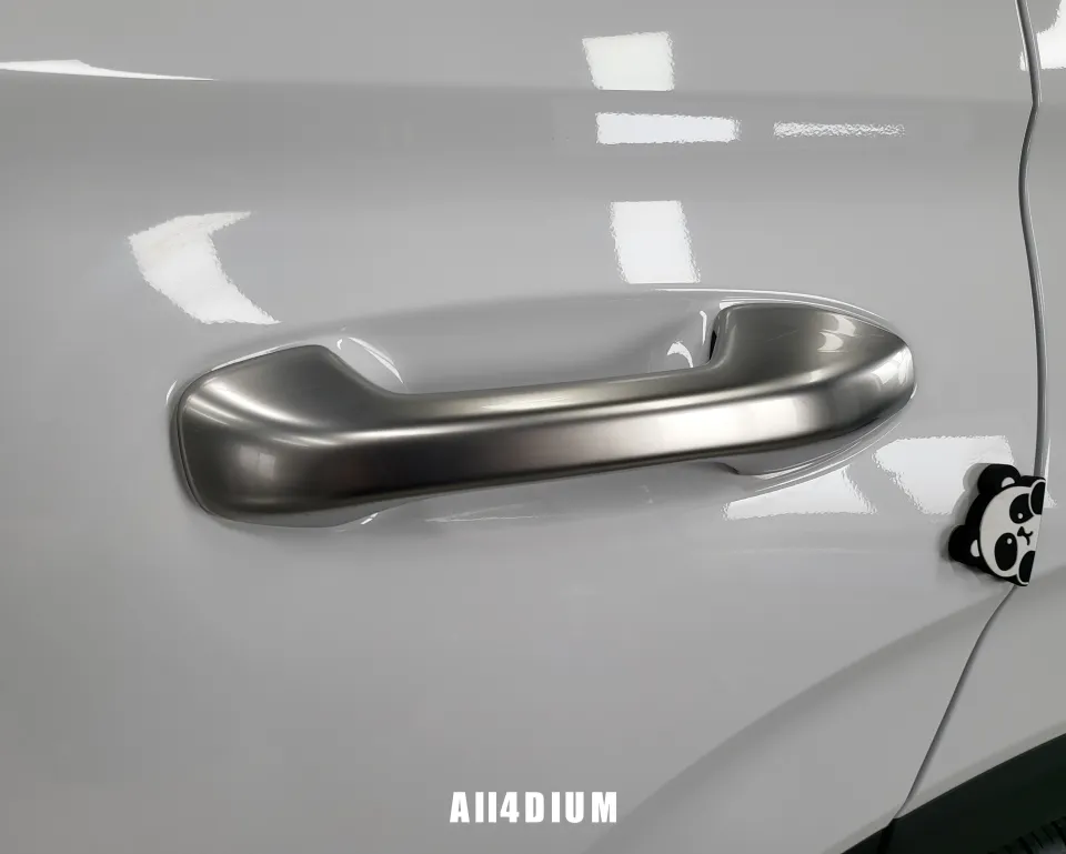 Hyundai Palisadeのカーラッピング事例|費用目安・仕上がり 施工写真 1-2