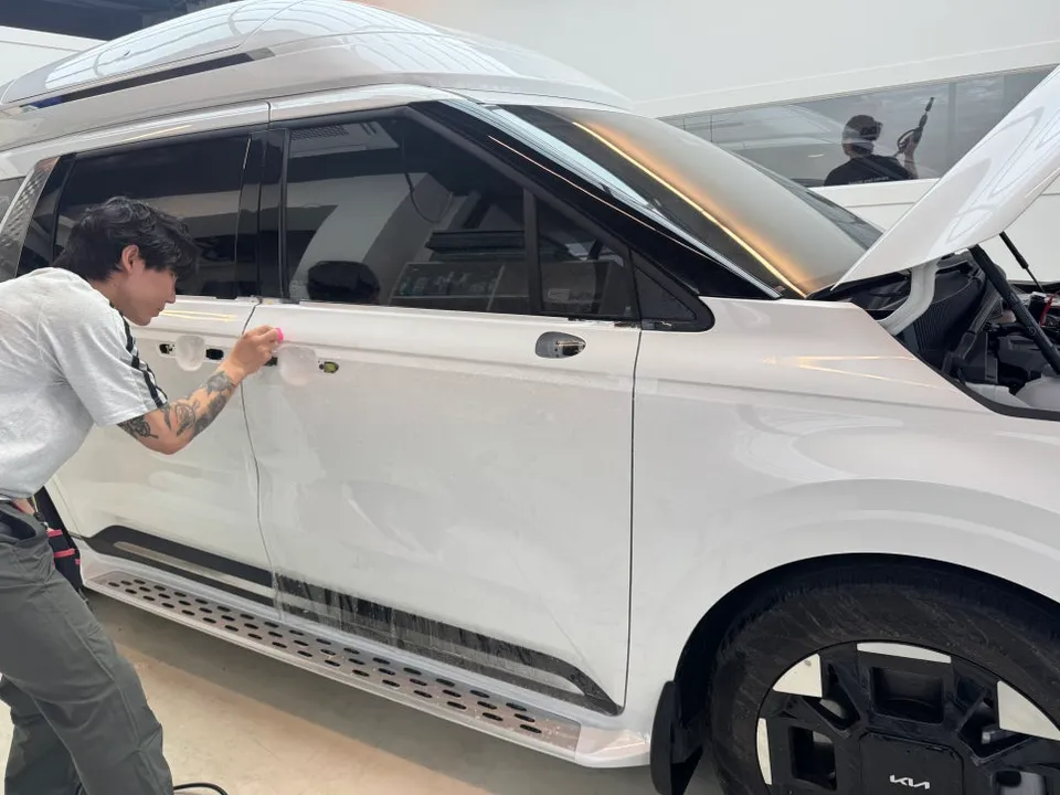 Kia CarnivalのPPF施工事例|費用目安・仕上がり 施工写真 3-3
